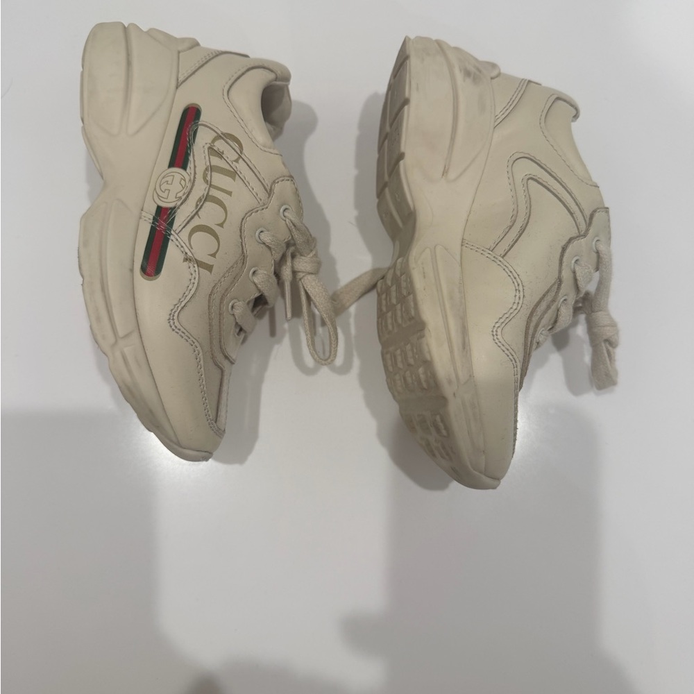 Gucci Kids Beige Sneakers with Logo